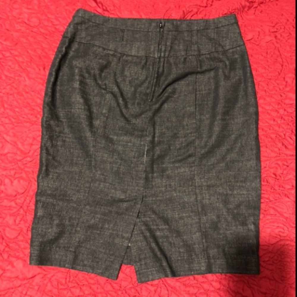 Pencil skirt - Picture 2 of 5